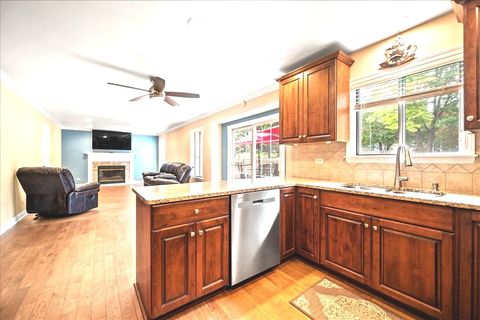 Tiny photo for 467 Taubert Avenue, Batavia, IL 60510 (MLS # 12498098)