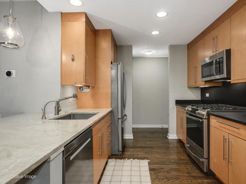 Tiny photo for 1715 N Wells Street #15, Chicago, IL 60614 (MLS # 12552269)