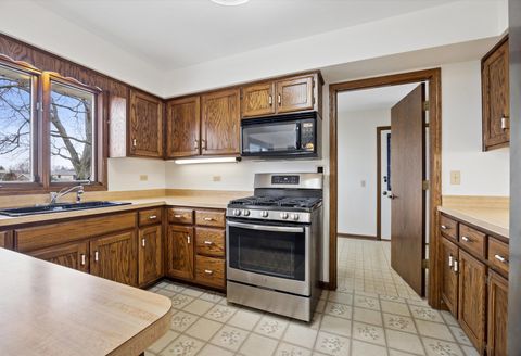 Tiny photo for 12816 S Parkside Drive, Palos Park, IL 60464 (MLS # 12588890)