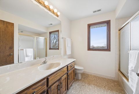 Tiny photo for 12816 S Parkside Drive, Palos Park, IL 60464 (MLS # 12588890)