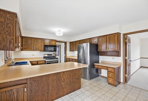 Tiny photo for 12816 S Parkside Drive, Palos Park, IL 60464 (MLS # 12588890)