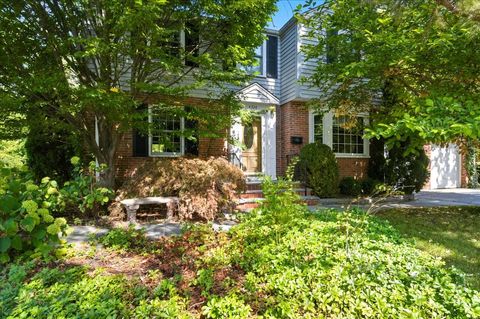 4326 Bobolink Terrace Skokie IL 60076