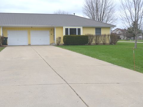 Tiny photo for 2547 N 4645th Road #B, Somonauk, IL 60552 (MLS # 12608369)