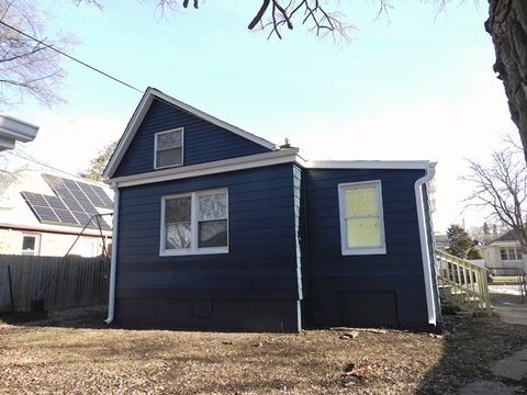 Tiny photo for 1126 N Ash Street, Waukegan, IL 60085 (MLS # 12536487)