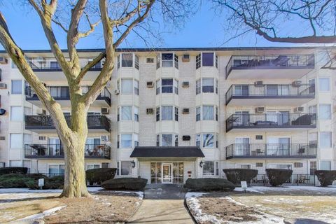 Photo of 5506 Lincoln Avenue #315, Morton Grove, IL 60053 (MLS # 12599170)