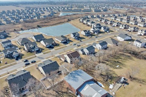 Tiny photo for 14860 W Carver Crossing, Manhattan, IL 60442 (MLS # 12596153)