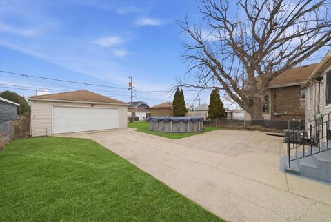 Tiny photo for 2728 Grove Avenue, Berwyn, IL 60402 (MLS # 12589813)