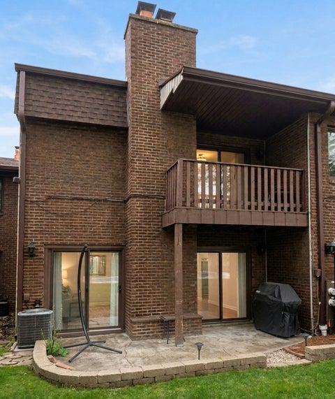 Tiny photo for 416 S Dee Road, Park Ridge, IL 60068 (MLS # 12761754)