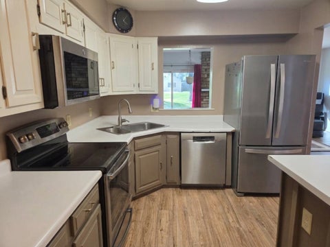 Tiny photo for 416 S Dee Road, Park Ridge, IL 60068 (MLS # 12761754)