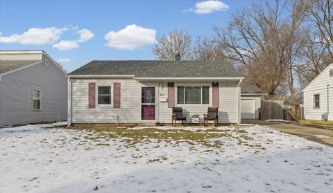 Photo of 1037 Bel Aire Drive, Rantoul, IL 61866 (MLS # 12546953)