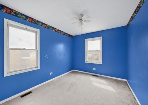 Tiny photo for 2764 W 95th Place, Evergreen Park, IL 60805 (MLS # 12615757)