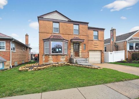 Tiny photo for 2764 W 95th Place, Evergreen Park, IL 60805 (MLS # 12615757)