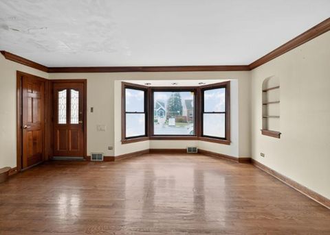 Tiny photo for 2764 W 95th Place, Evergreen Park, IL 60805 (MLS # 12615757)