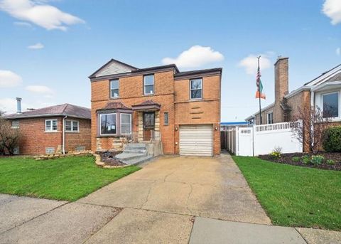 Tiny photo for 2764 W 95th Place, Evergreen Park, IL 60805 (MLS # 12615757)