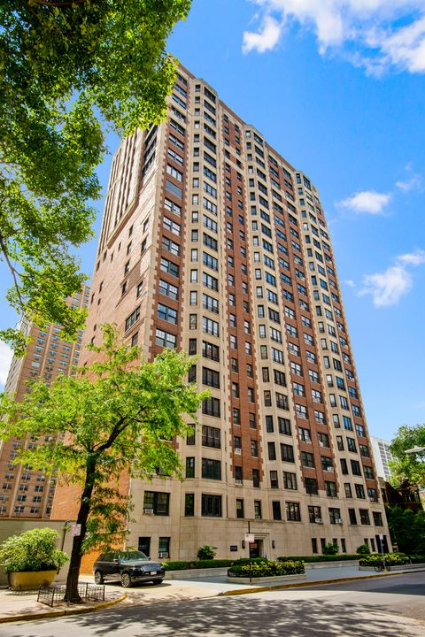 Photo of 421 W Melrose Street #18BC, Chicago, IL 60657 (MLS # 12450009)