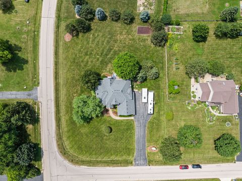 Tiny photo for 7205 Pierceshire Road, Spring Grove, IL 60081 (MLS # 12705793)