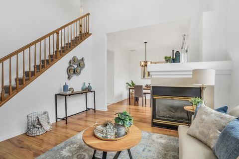 Tiny photo for 414 E Thornhill Lane, Palatine, IL 60074 (MLS # 12481073)