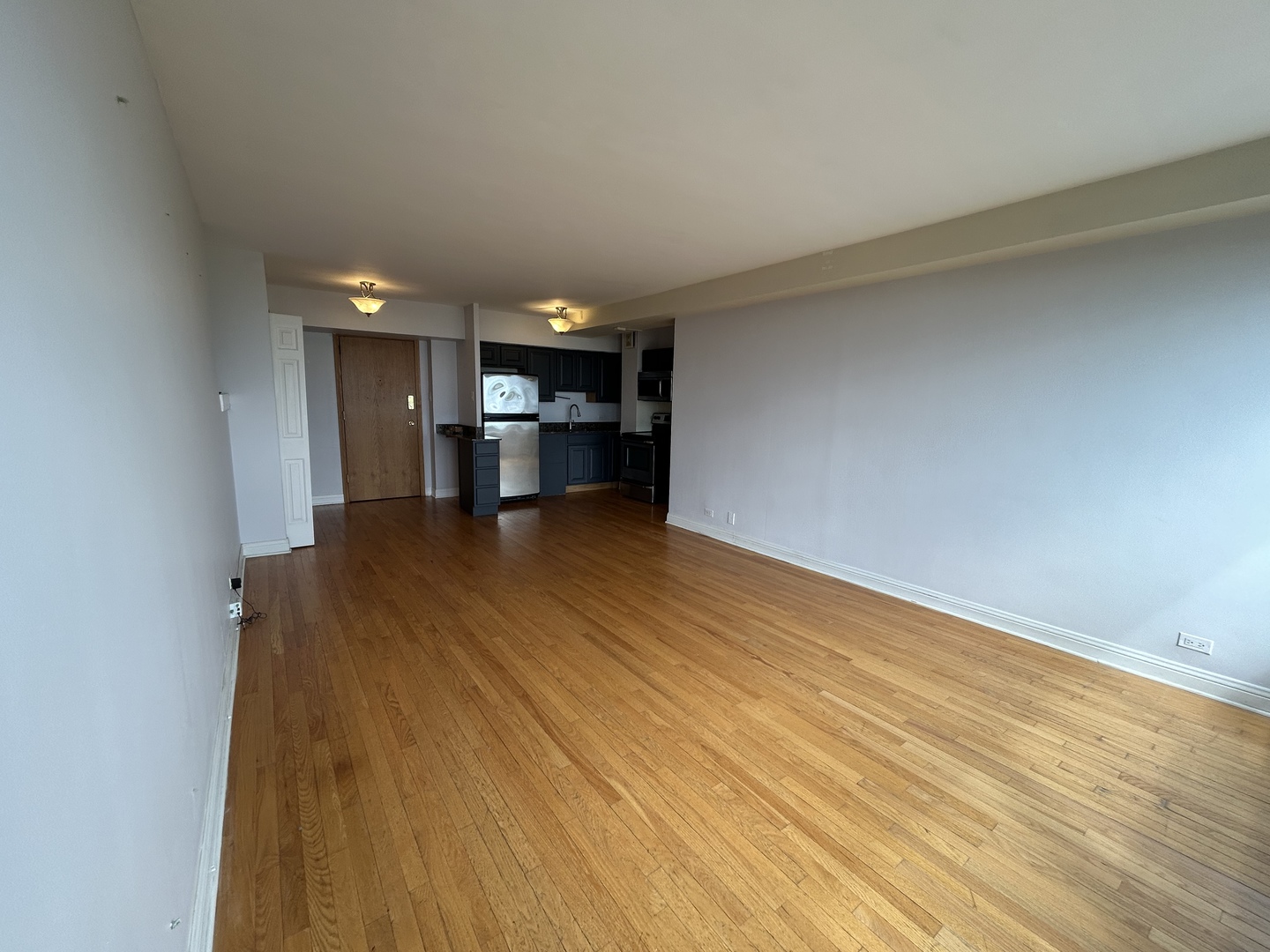 4180 N Marine Drive 1207