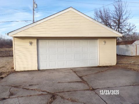 Tiny photo for 16713 10th Avenue, CarbonClif, IA 61239 (MLS # 100000063)