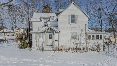 3029 Gilboa Avenue Zion IL 60099