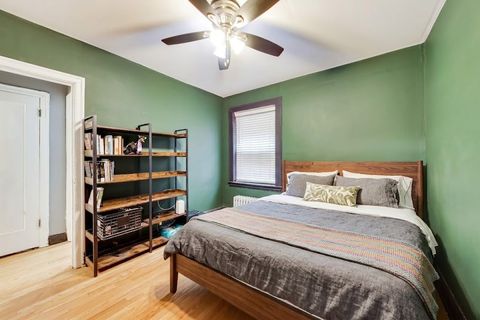 Tiny photo for 1527 W Estes Avenue #1B, Chicago, IL 60626 (MLS # 12594775)