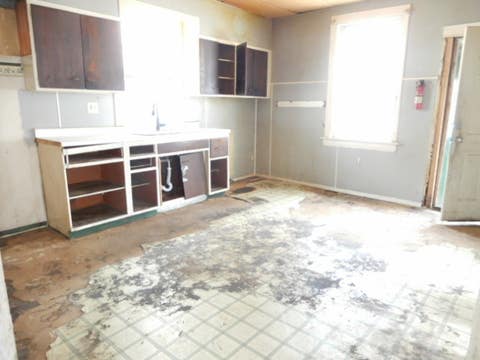 Tiny photo for 195 W 15th Street, Chicago Heights, IL 60411 (MLS # 12609556)