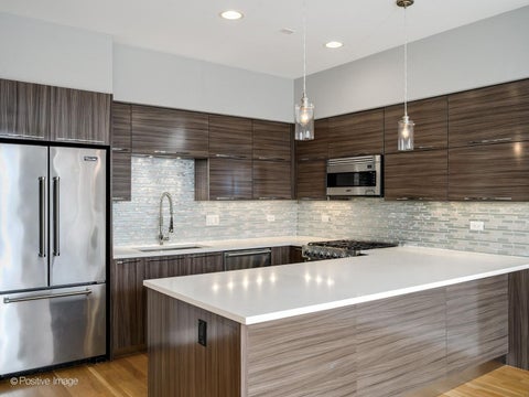 Tiny photo for 1525 W Fry Street #3, Chicago, IL 60642 (MLS # 12623664)