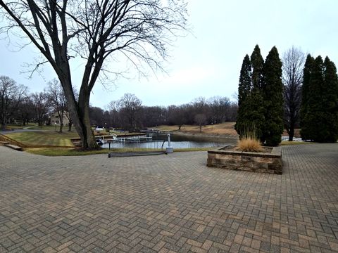 Tiny photo for 47 Nassau Colony #1, Fox Lake, IL 60020 (MLS # 12582196)