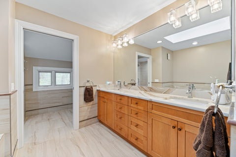 Tiny photo for 5 Court Of Conn River Valley, Lincolnshire, IL 60069 (MLS # 12690229)