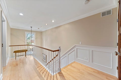 Tiny photo for 5 Court Of Conn River Valley, Lincolnshire, IL 60069 (MLS # 12690229)