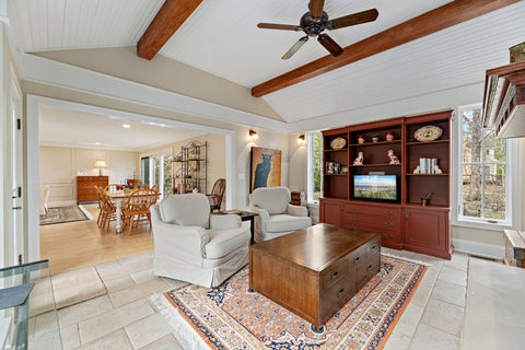 Tiny photo for 5 Court Of Conn River Valley, Lincolnshire, IL 60069 (MLS # 12690229)