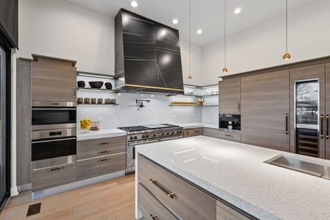 Tiny photo for 2110 Pfingsten Road, Northbrook, IL 60062 (MLS # 12532476)