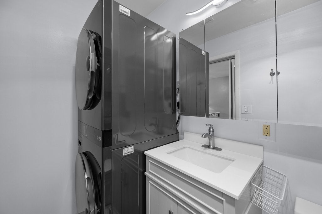 920 17th Street 34