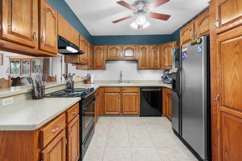 Tiny photo for 920 17th Street #34, Moline, IL 61265 (MLS # 12731112)