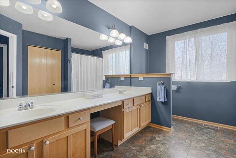 Tiny photo for 123 Eisenhower Drive, Oswego, IL 60543 (MLS # 12621935)