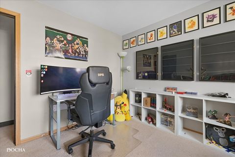 Tiny photo for 123 Eisenhower Drive, Oswego, IL 60543 (MLS # 12621935)