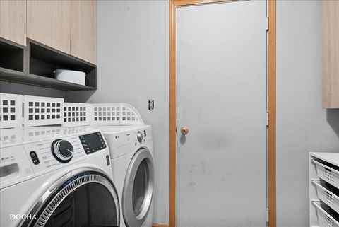 Tiny photo for 123 Eisenhower Drive, Oswego, IL 60543 (MLS # 12621935)