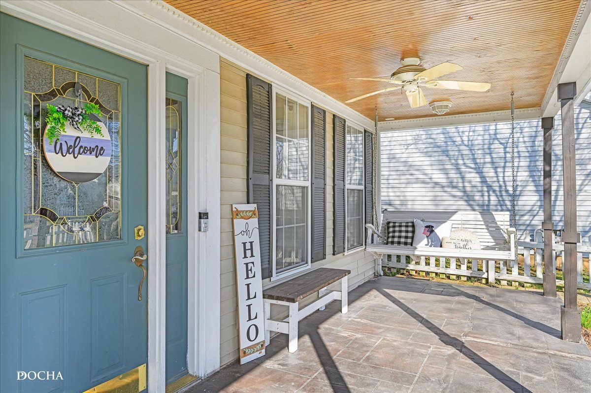 123 Eisenhower Drive