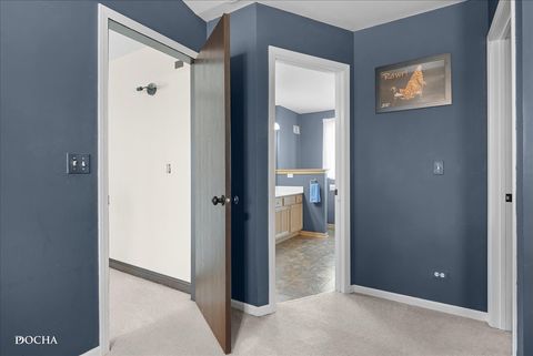 Tiny photo for 123 Eisenhower Drive, Oswego, IL 60543 (MLS # 12621935)