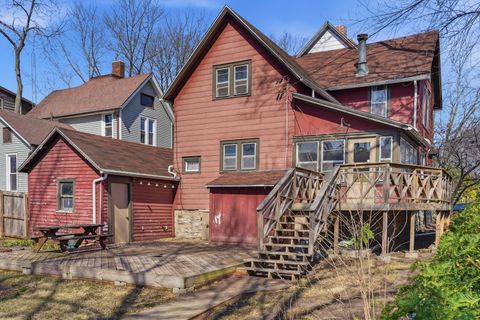 Tiny photo for 304 W Chamberlin Street, Dixon, IL 61021 (MLS # 12604869)