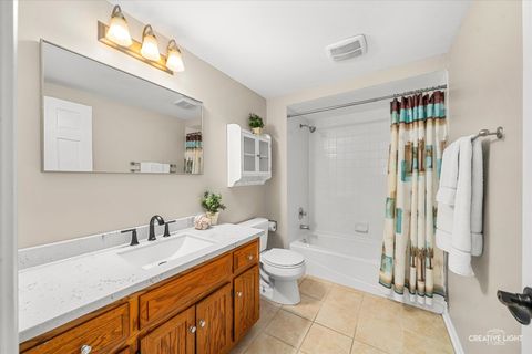 Tiny photo for 292 Winding Creek Drive, Naperville, IL 60565 (MLS # 12631337)