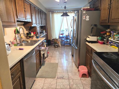 Tiny photo for 8101 W COURTE Drive #307, Niles, IL 60714 (MLS # 12475603)