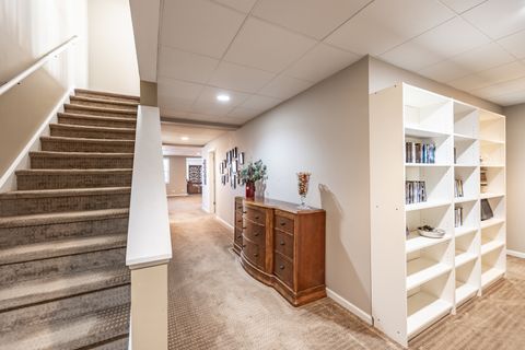 Tiny photo for 2737 Winton Court, Dundee, IL 60118 (MLS # 12546979)