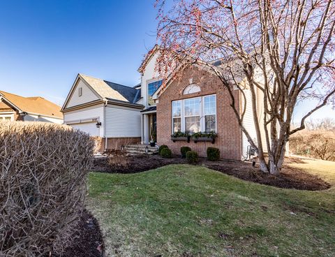 Tiny photo for 2737 Winton Court, Dundee, IL 60118 (MLS # 12546979)