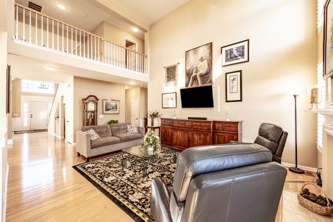 Tiny photo for 2737 Winton Court, Dundee, IL 60118 (MLS # 12546979)