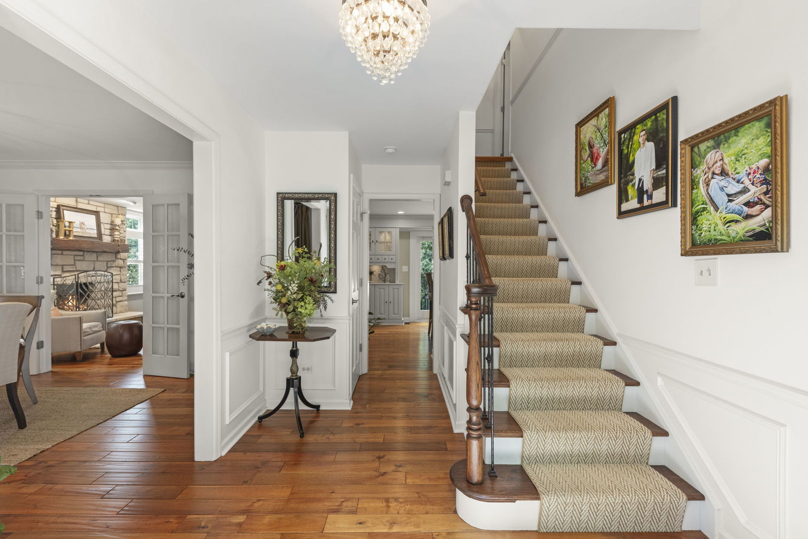 1563 Abbotsford Drive