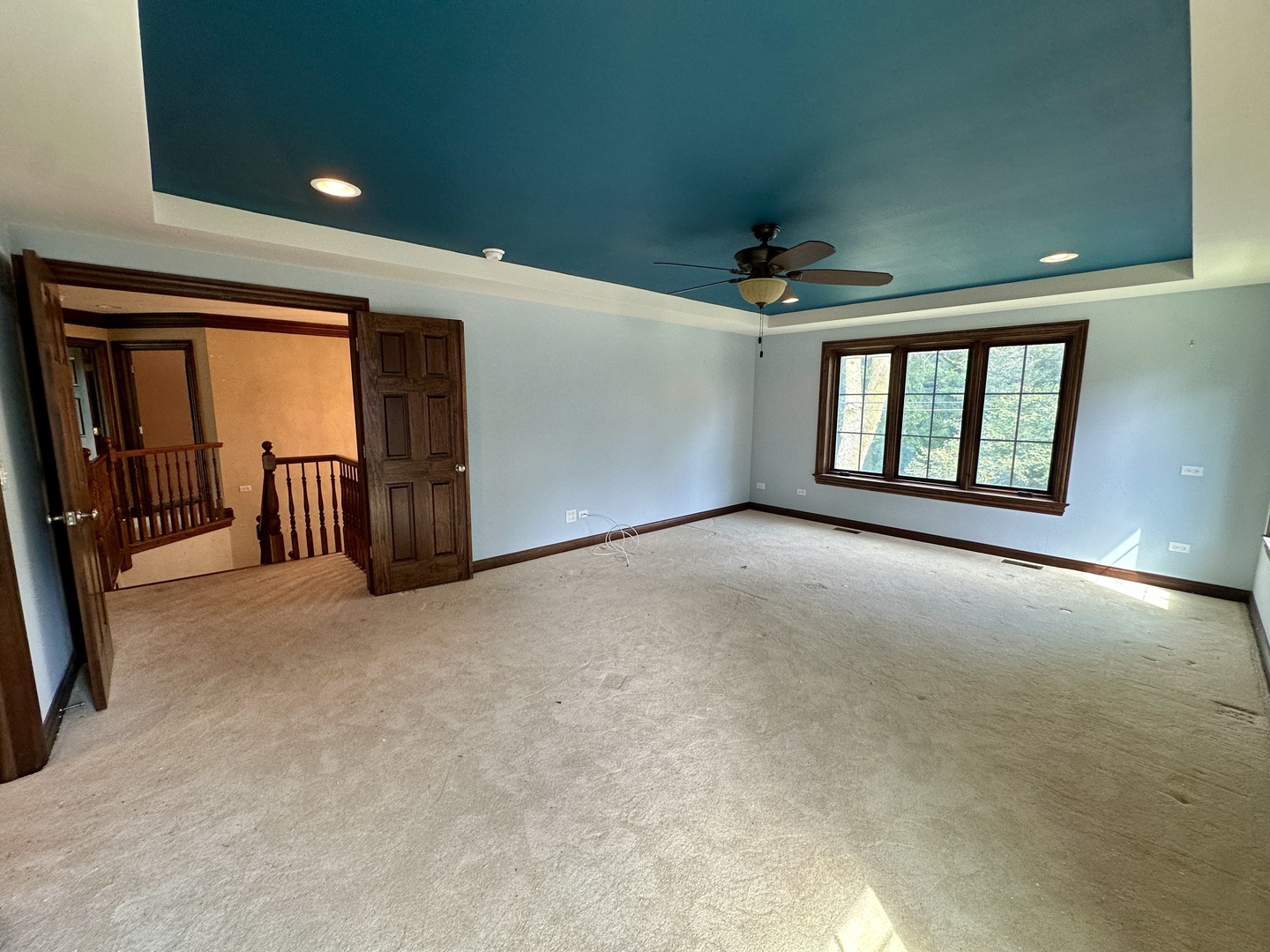 North Riverside, Illinois 60546, United States, 3 Bedrooms Bedrooms, ,3 BathroomsBathrooms,Residential,Contingent,197108