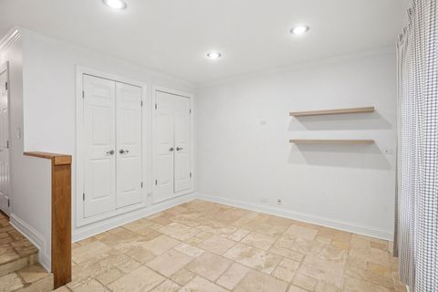 Tiny photo for 816 Hinman Avenue #4, Evanston, IL 60202 (MLS # 12454122)