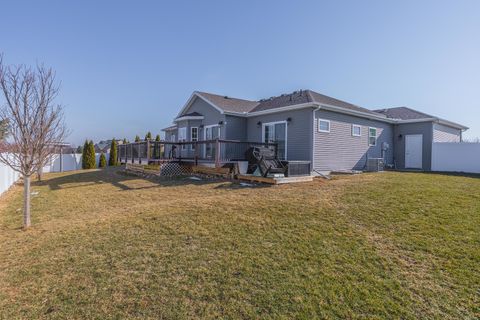 Tiny photo for 2603 Piney Run, Bloomington, IL 61705 (MLS # 12555052)