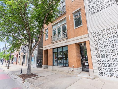2052 W Chicago Avenue 2 Chicago IL 60622